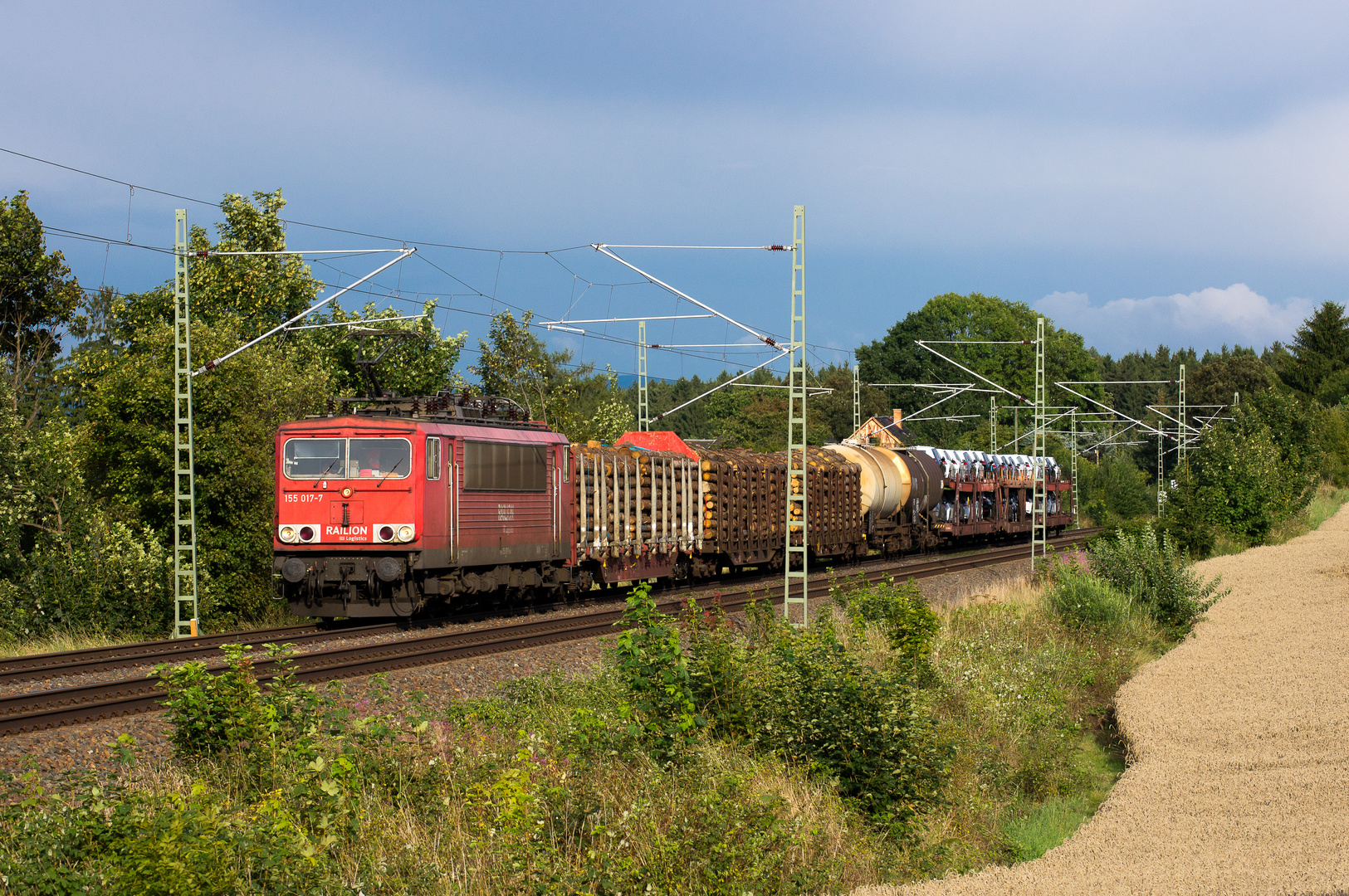 15.08.14 155 017 mit EZ 51687 bei Syrau