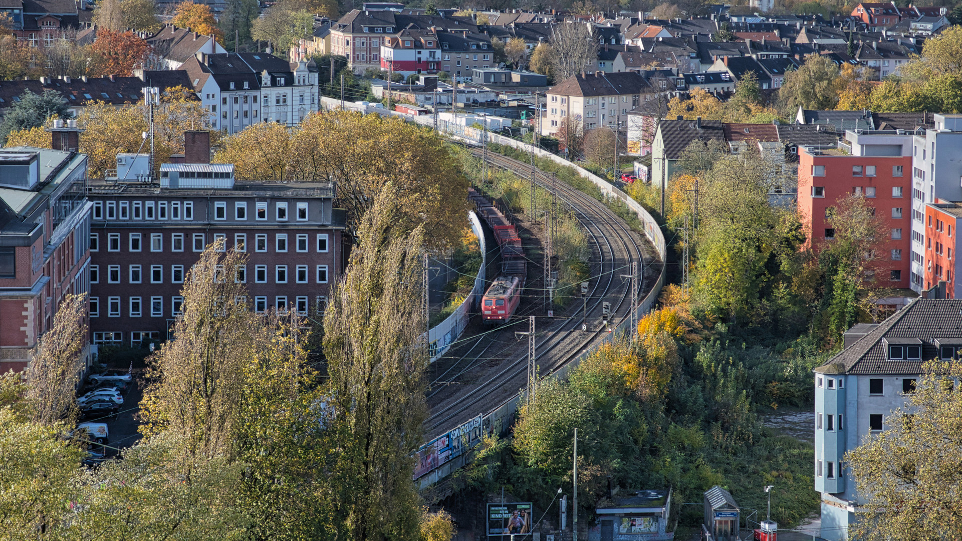 151 045 mit Rungenwagen in Bochum