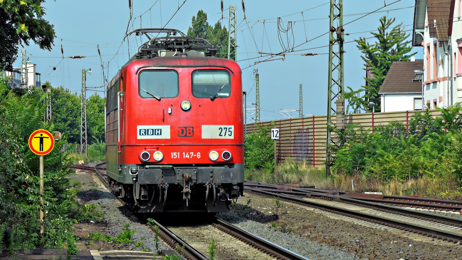 151 147-6 RBH 275 Solofahrt