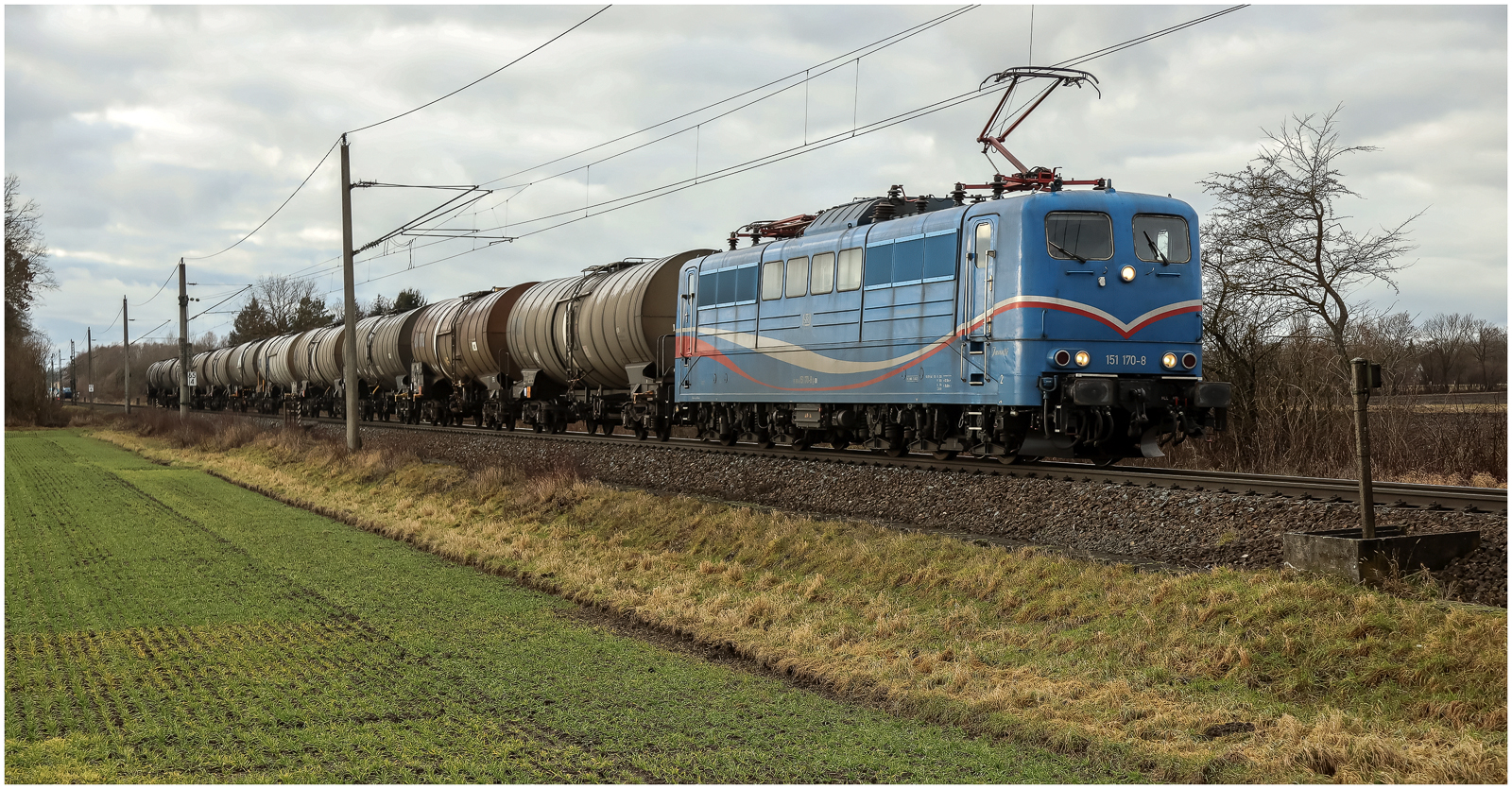 151 170-8  auf der Donautalbahn 