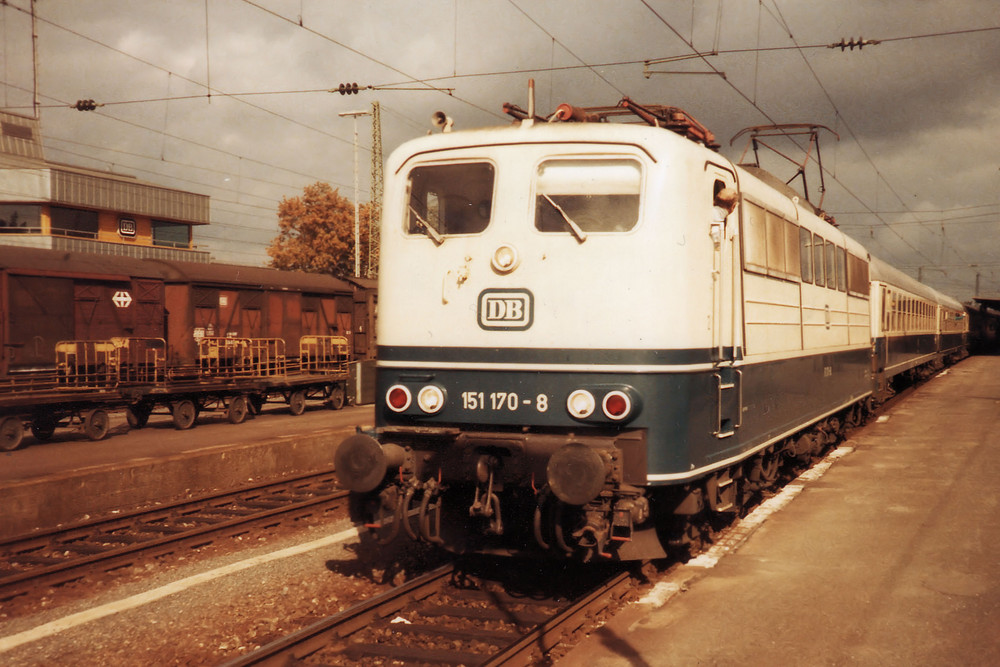 151 170 im D-Zug Dienst Feb 1985