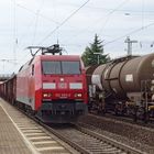 152 083-2 DB vor einem gem. Güterzug begegnet einen gem. Güterzug