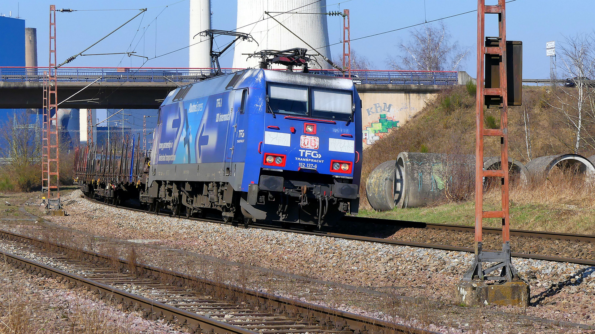 152 137-6 der DB Tochter Transfracht TFG