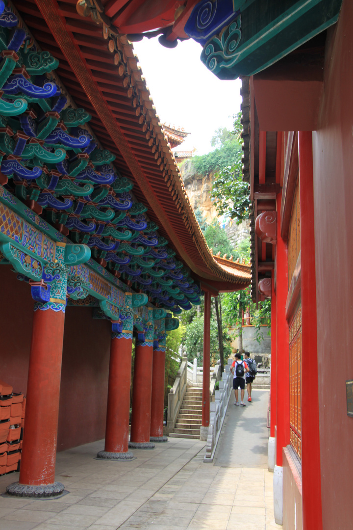 160705-foto-1005-kunming-yuantong-temple-fw