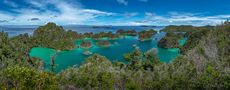 Fam Islands - Raja Ampat by Roland Sax