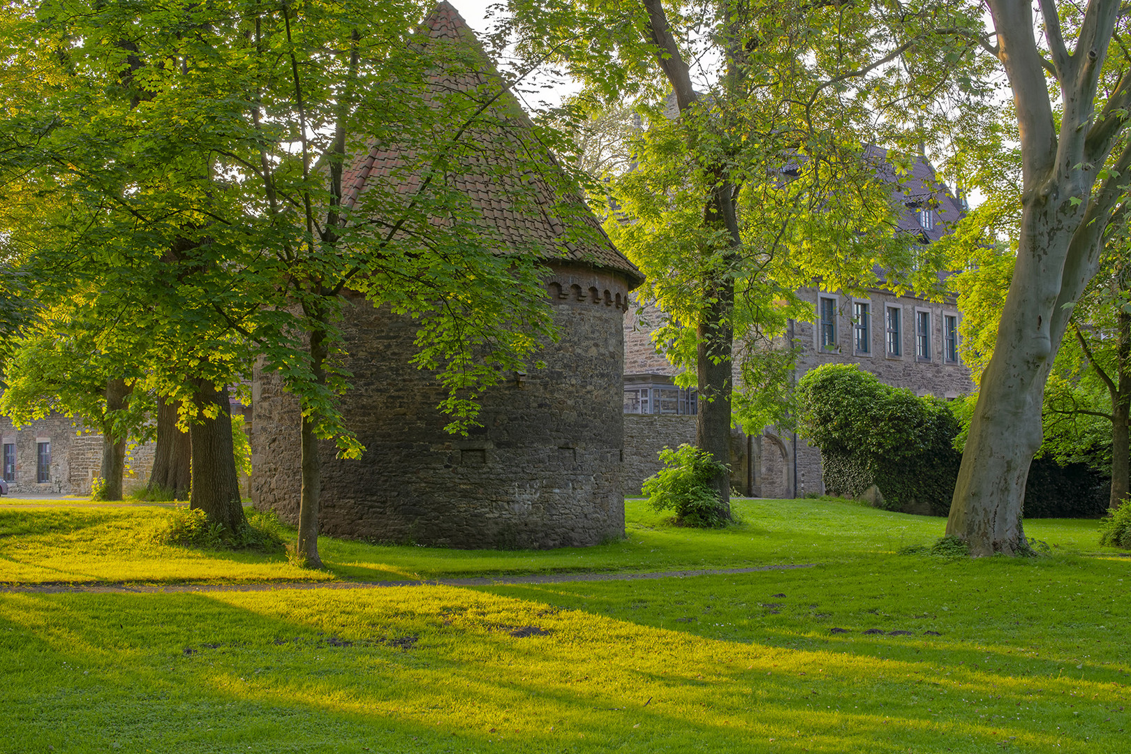 1714SC Stadthagen Turm am Schloss mit Zehntscheune und Stadtbücherei