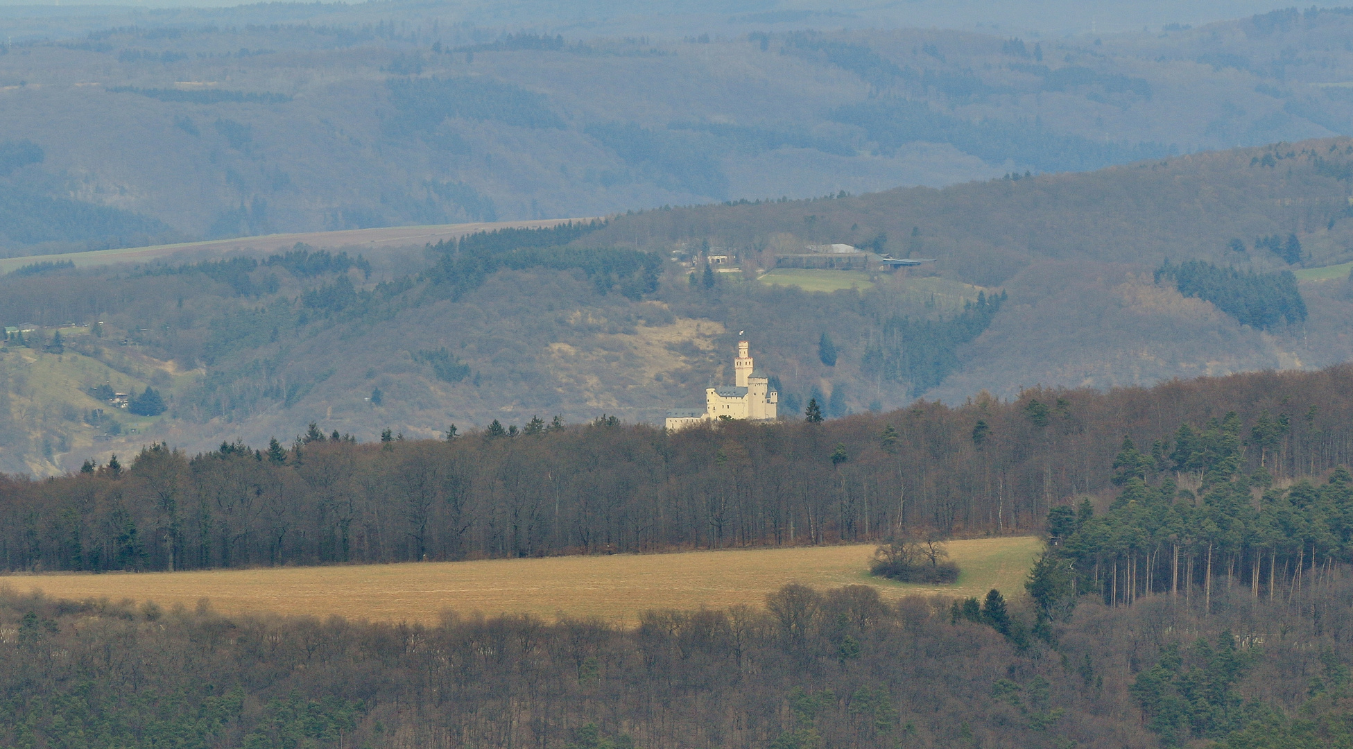 17215 Blick zur Marksburg