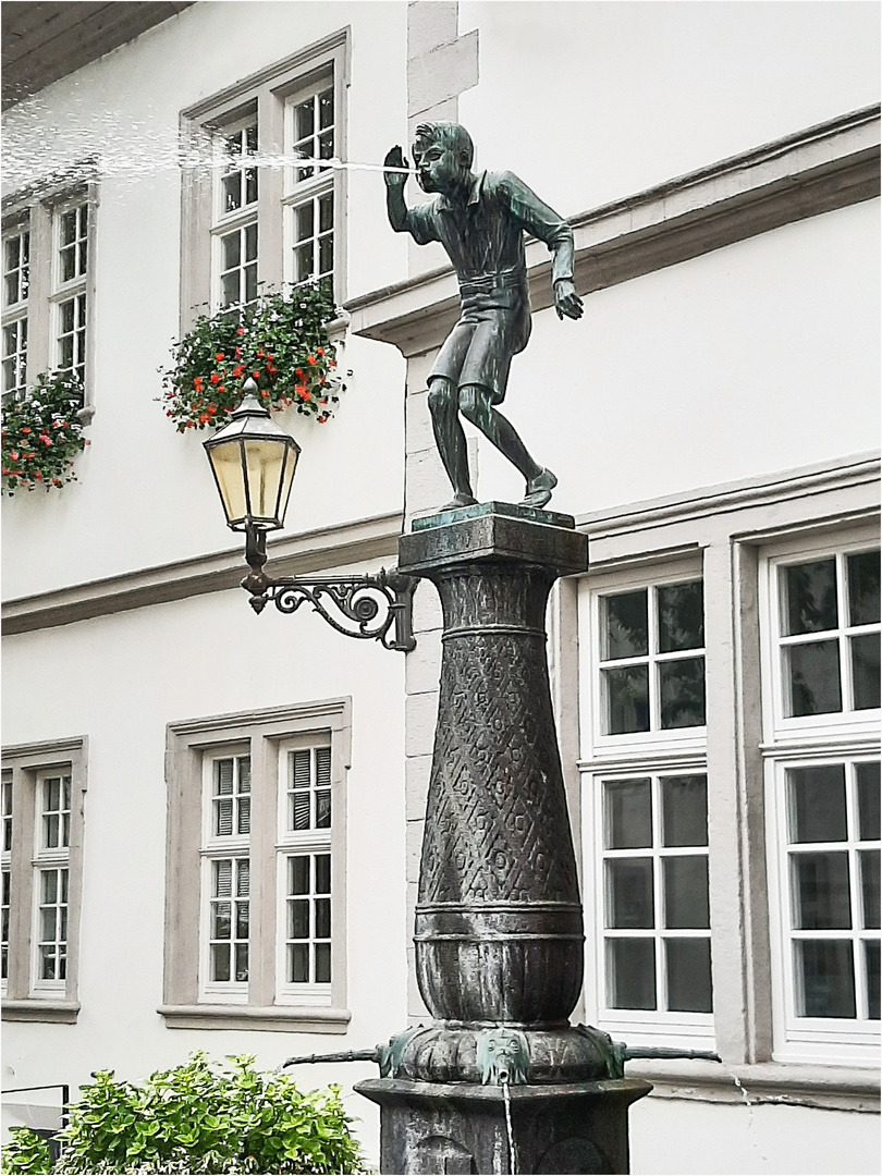 174 / 2020 -  Manneken Pis ...