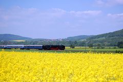 "175 Jahre Eisenbahn" 01 118 im Obermaintal