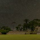 1778UZ Maya Pyramiden Nacht mit Vollmond Altun Belize Panorama