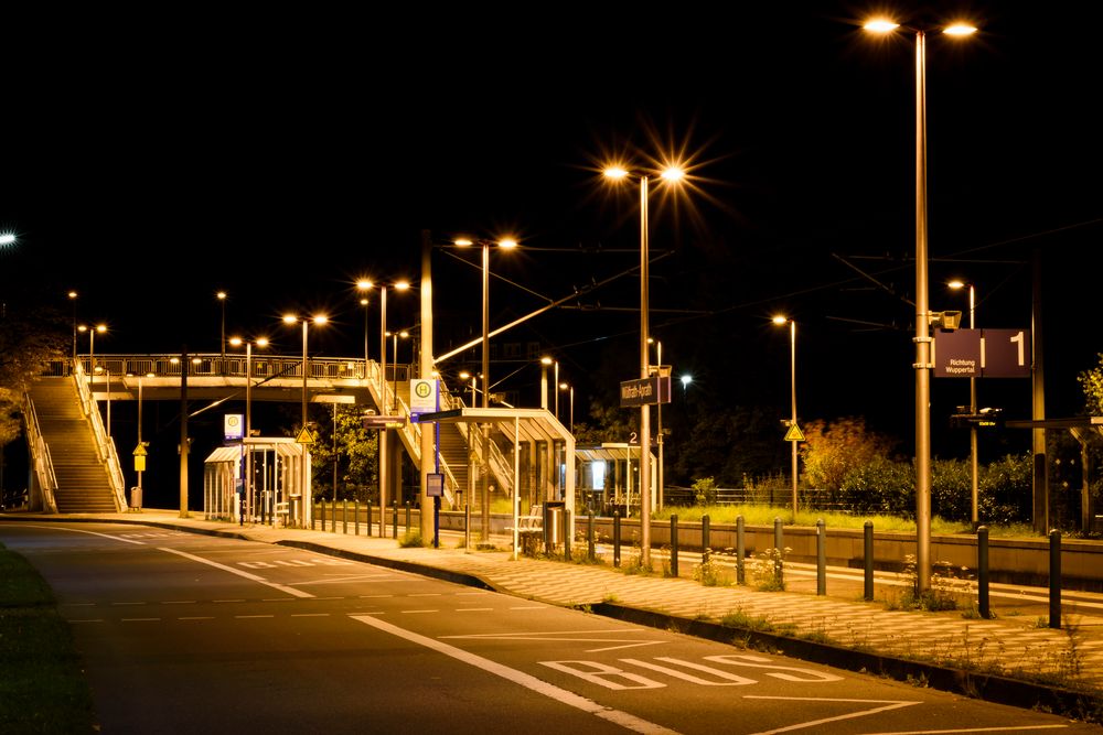 Dorfbahnhof de Dirk Tüsselmann