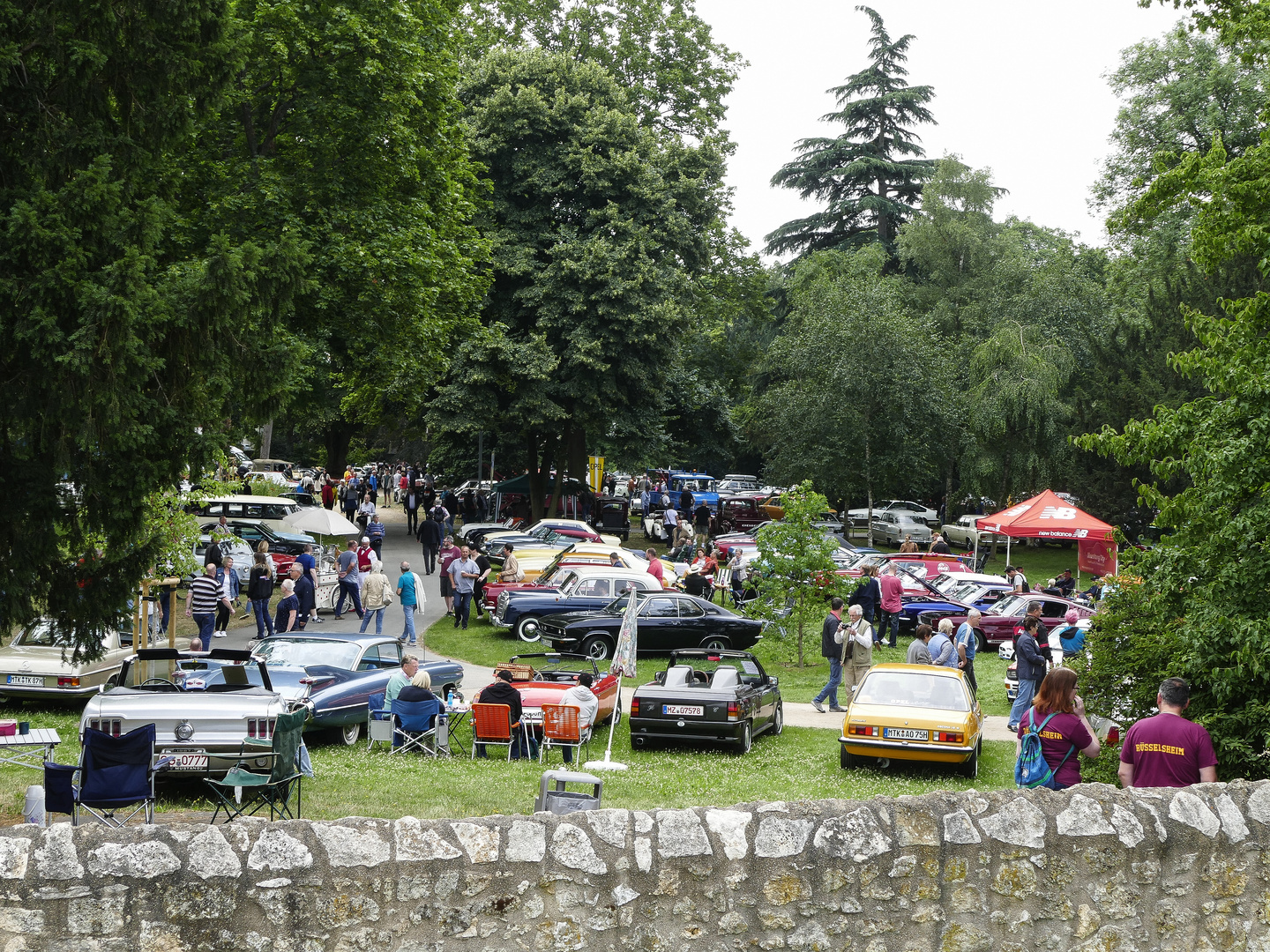 18. Klassikertreffen an den Opelvillen in Rüsselsheim