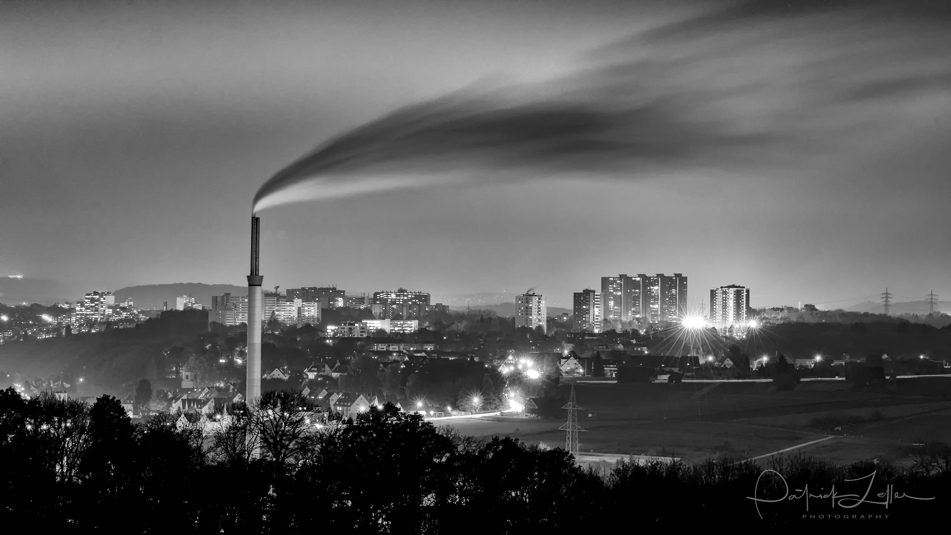 180° behind the 2016 supermoon