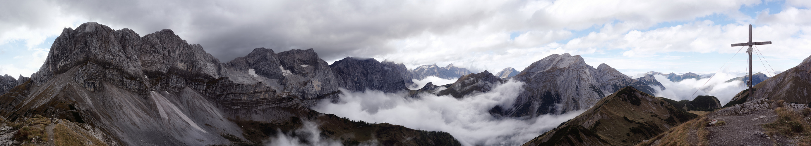 180°-Blick vom Hahnkampl