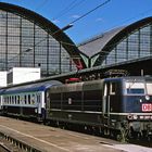 181 207-2 mit SNCF Wagenpark in Frankfurt am Main