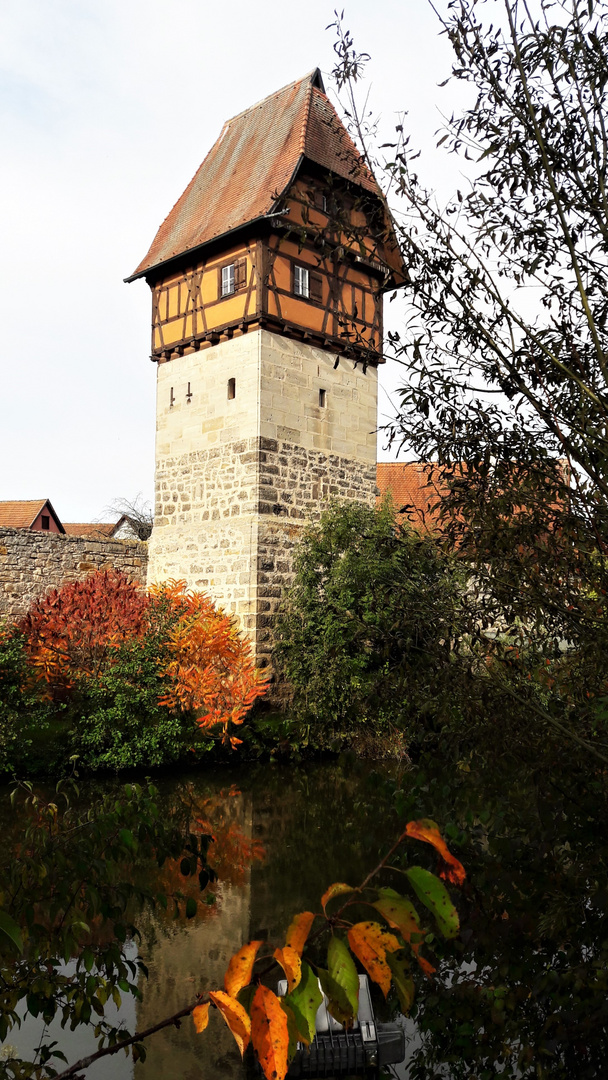    18.10.2019.   Dinkelsbühl Bäuerlinsturm neu