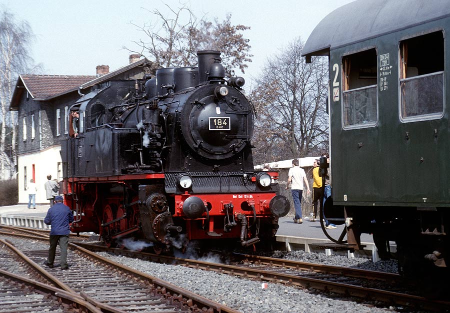 184 im Bahnhof