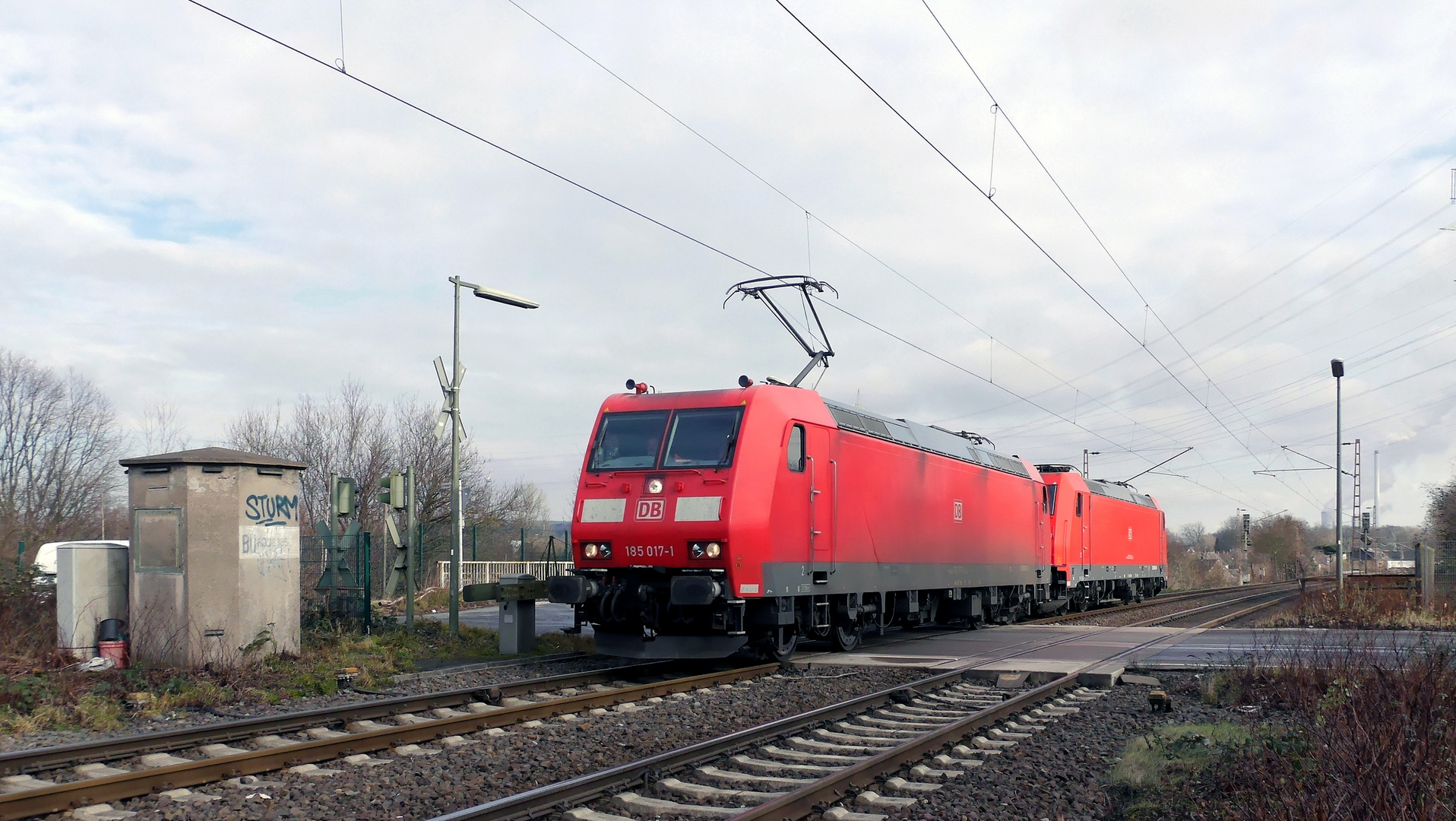 185 017 auf der Emschertalbahn