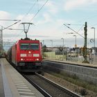 185 227-6 DB mit einem gem. Güterzug