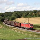 185 295-3 mit einem Güterzug in Edlhausen