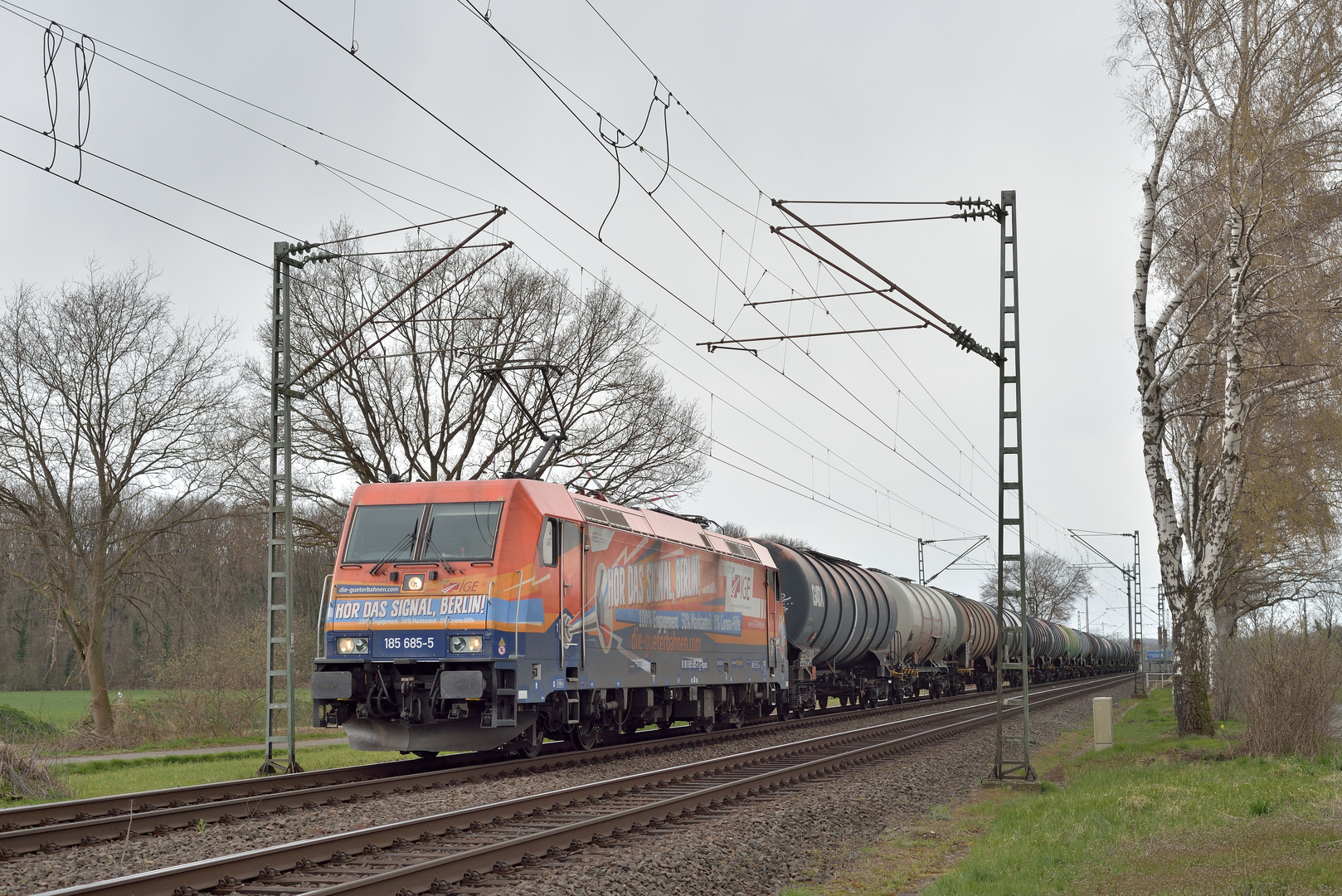 185 685-5 --IGE-Hör das Signal-- am 08.04.21 in Hamm-Neustadt