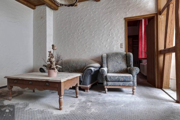 ,.,.,.,.,...........,..,..........,.,...,.............,.,.,,,,,