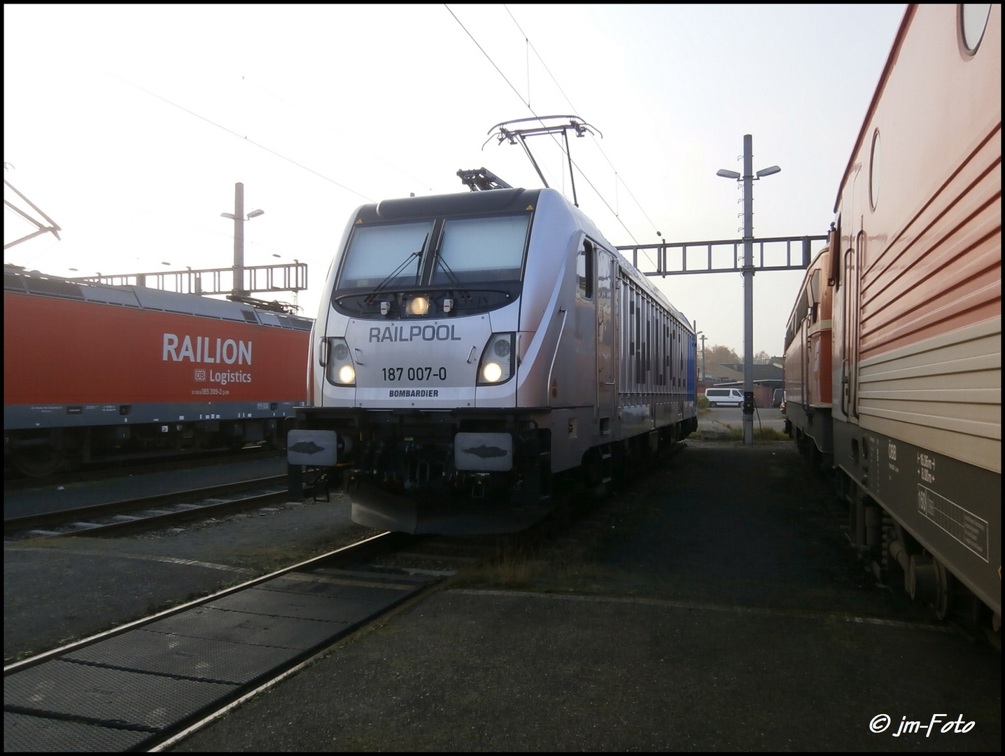 187 007 am 14.11.2014 in Linz für Messfahrten (Führerstand 1)