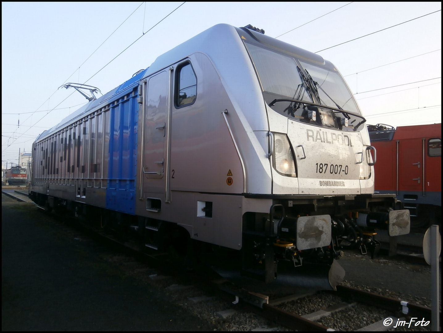 187 007 am 14.11.2014 in Linz für Messfahrten (Führerstand 2)