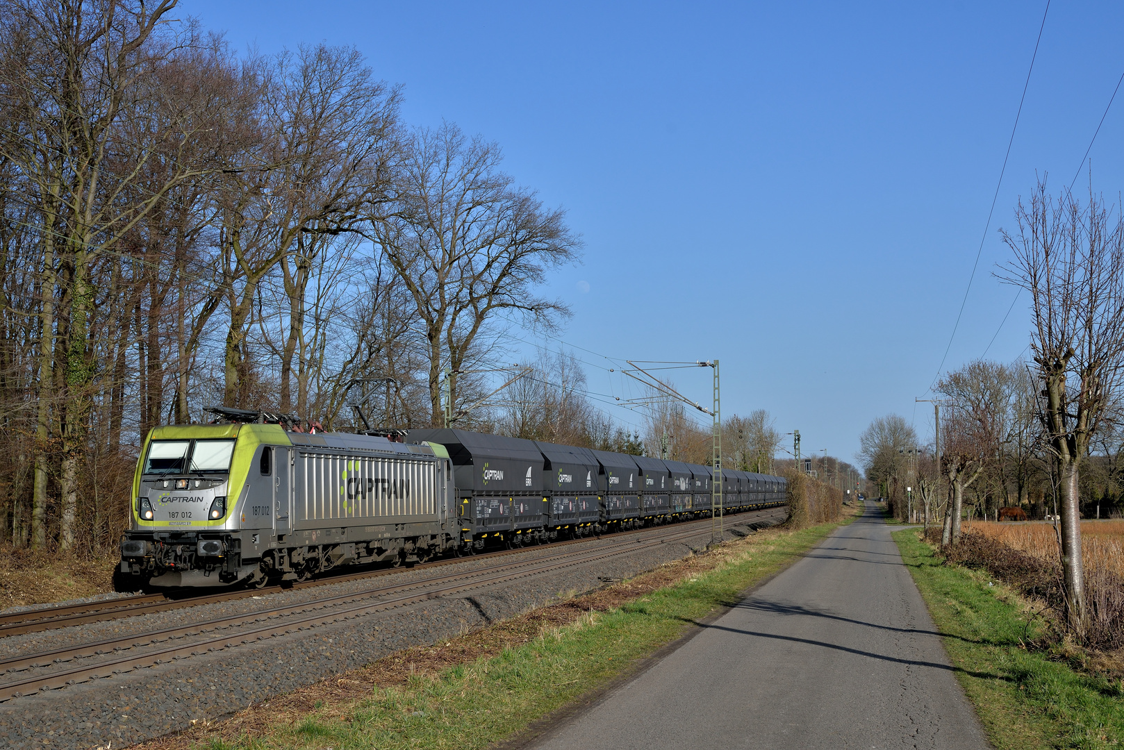 187 012 --Captrain-- am 24.02.21 bei Bösensell