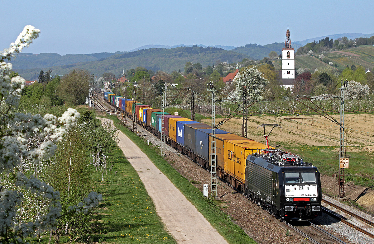 189 114 im blühenden Denzlingen