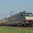 189 288 ES 64 F4-288 MRCE dispolok SBB Cargo Inteernational mit einem gem. Güterzug