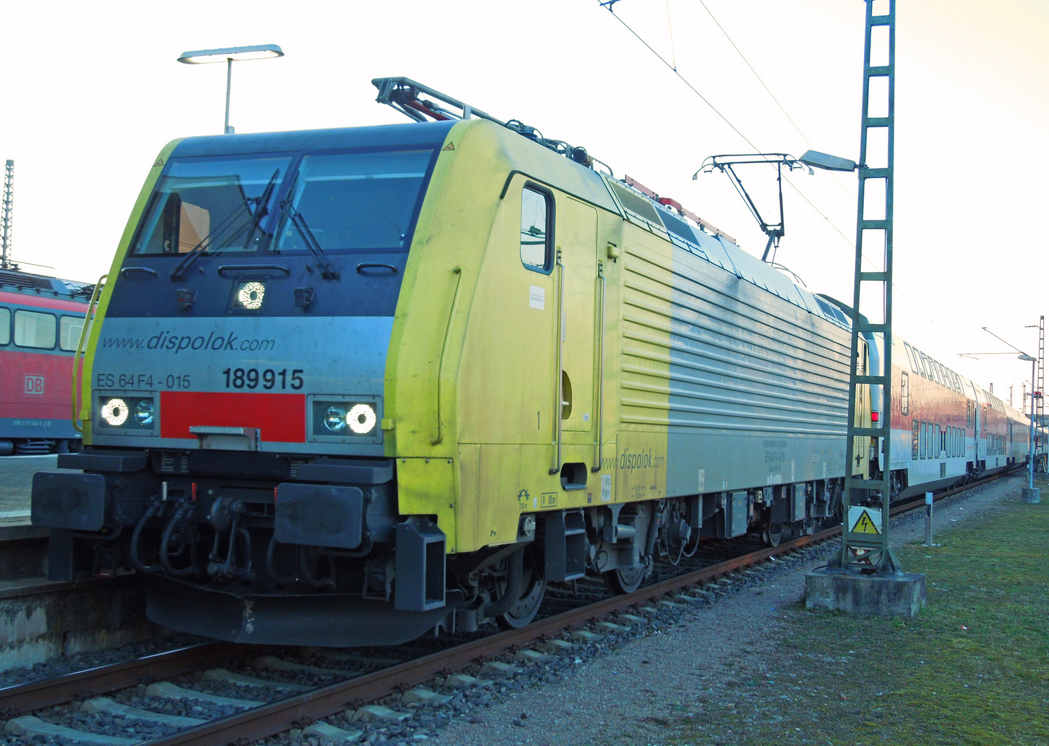 189 915-2 mit LR 78624 in Basel Bad Bf