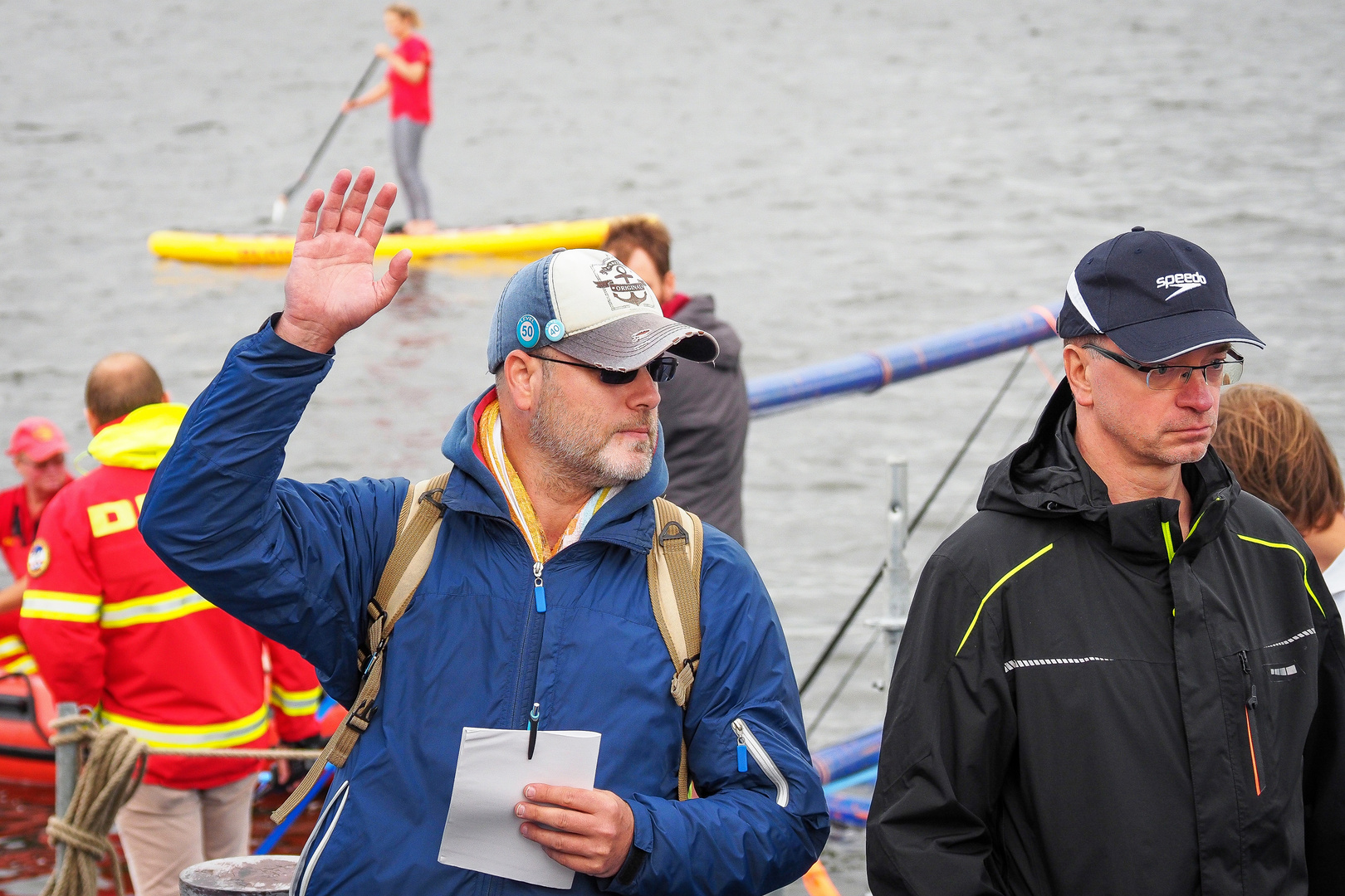 19. Warnowschwimmen lockte in den Rostocker Stadthafen