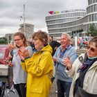 19. Warnowschwimmen lockte in den Rostocker Stadthafen