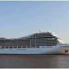 19.07.2014 8:20 Uhr MSC Magnifica