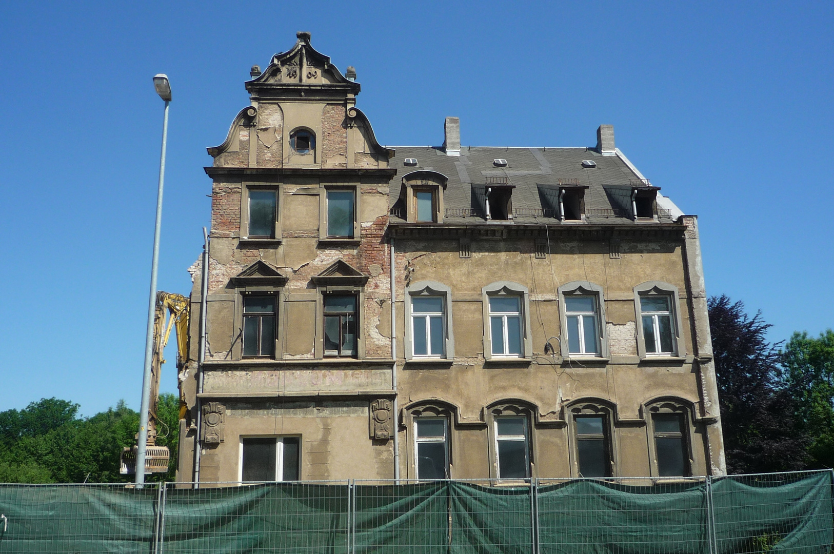 1909-2009, musste einem Parkplatz weichen