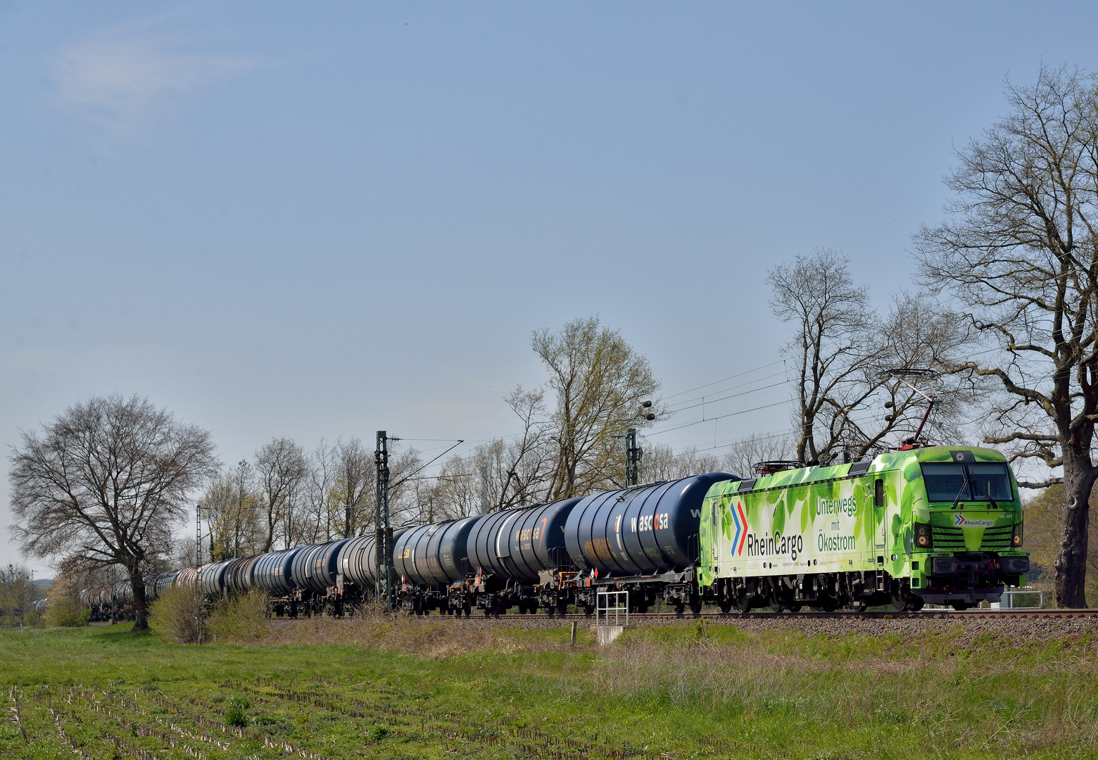 192 031 --RHC-Ökostrom-- am 28.04.21 in Hamm-Neustadt