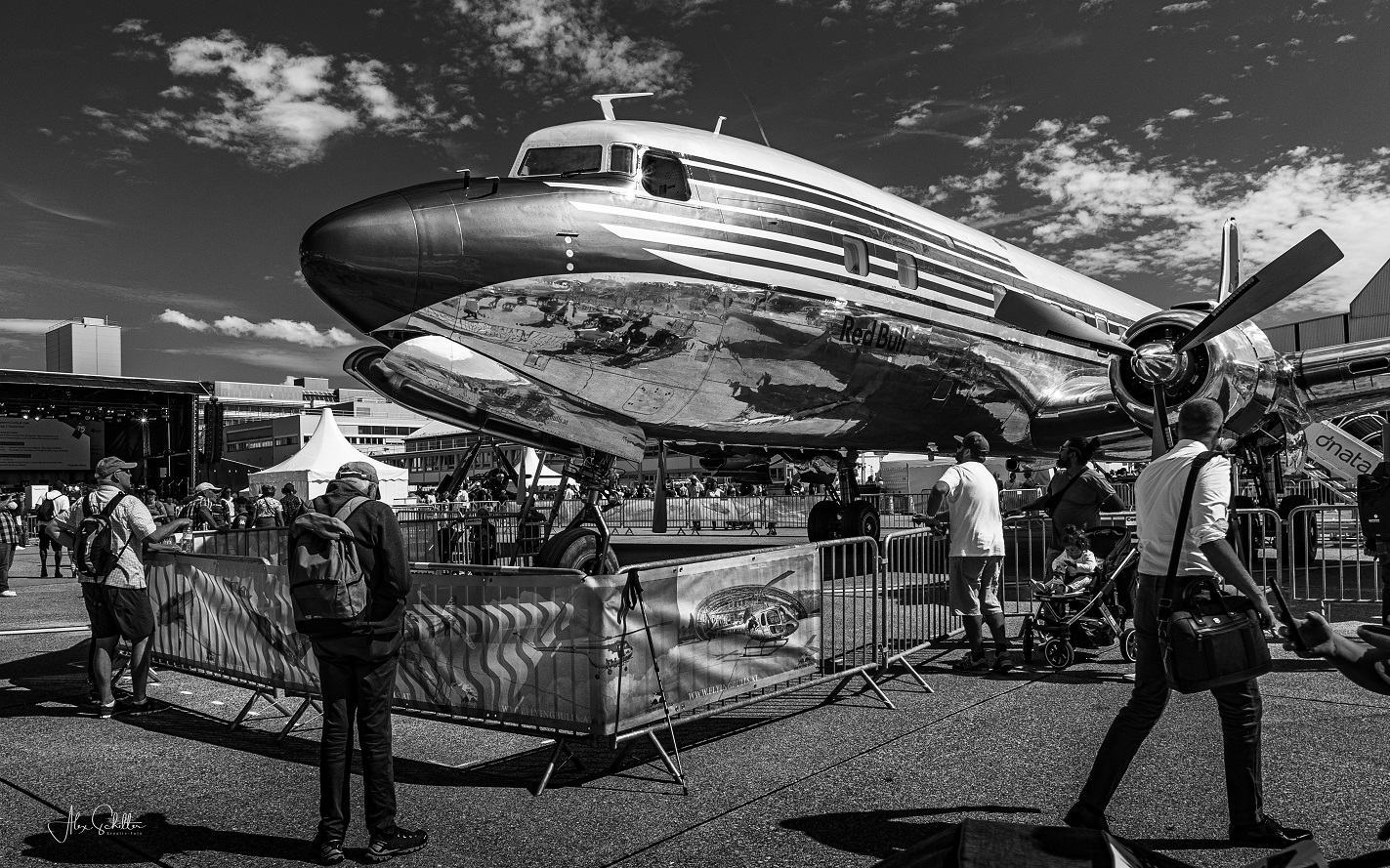 "...1.9.23 Flughafenfest Flughafen Zürich..."