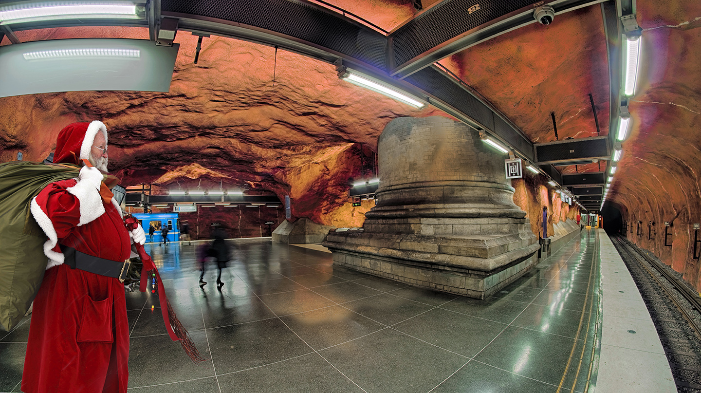 1925Sa-28Sa Weihnachtsmann inTunnelbahn Radhuset Stockholm