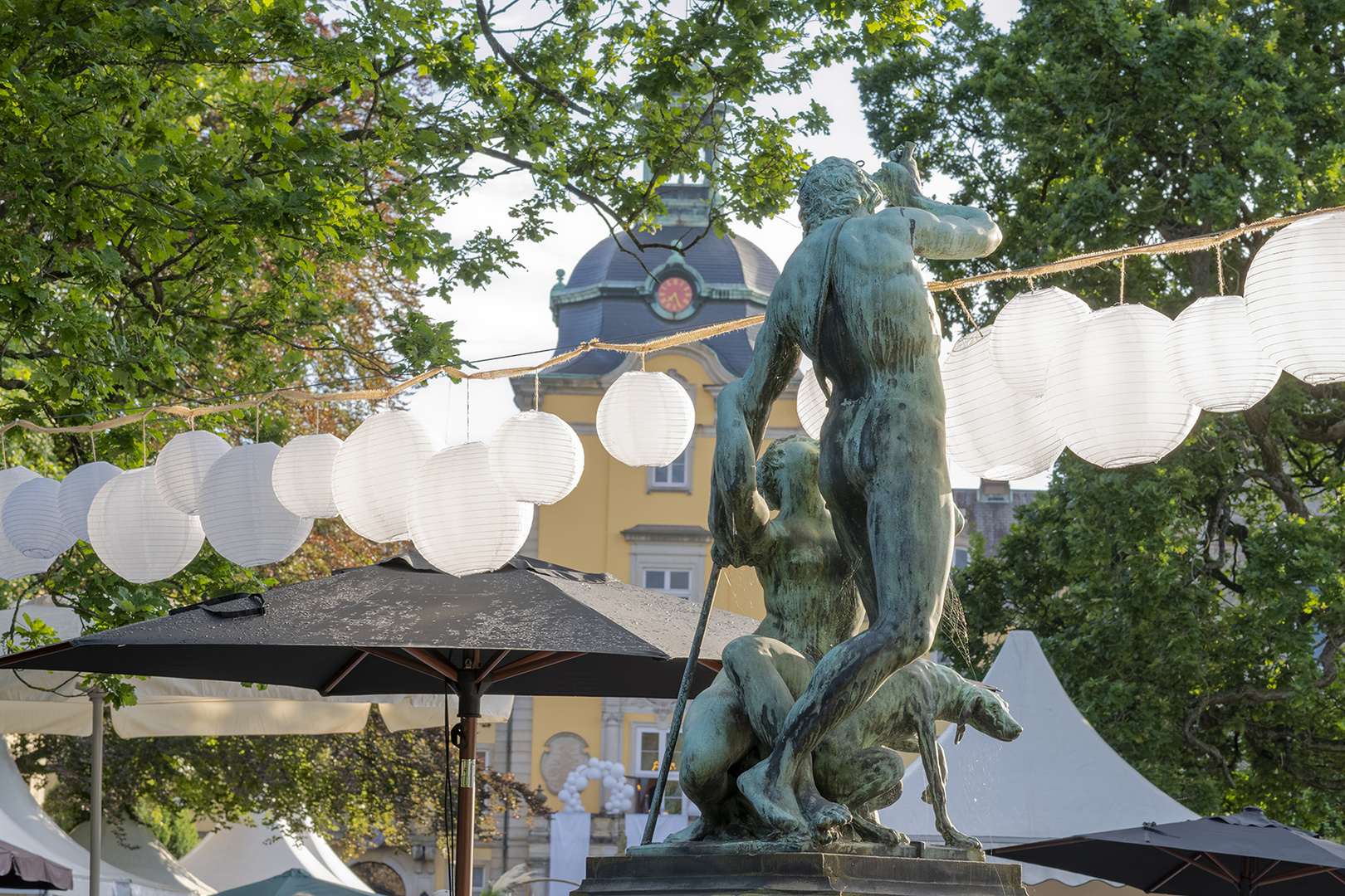 1936SC Schloss Bückeburg Landpartie White Partie auf der Schlossbrücke mit de Vries Figuren