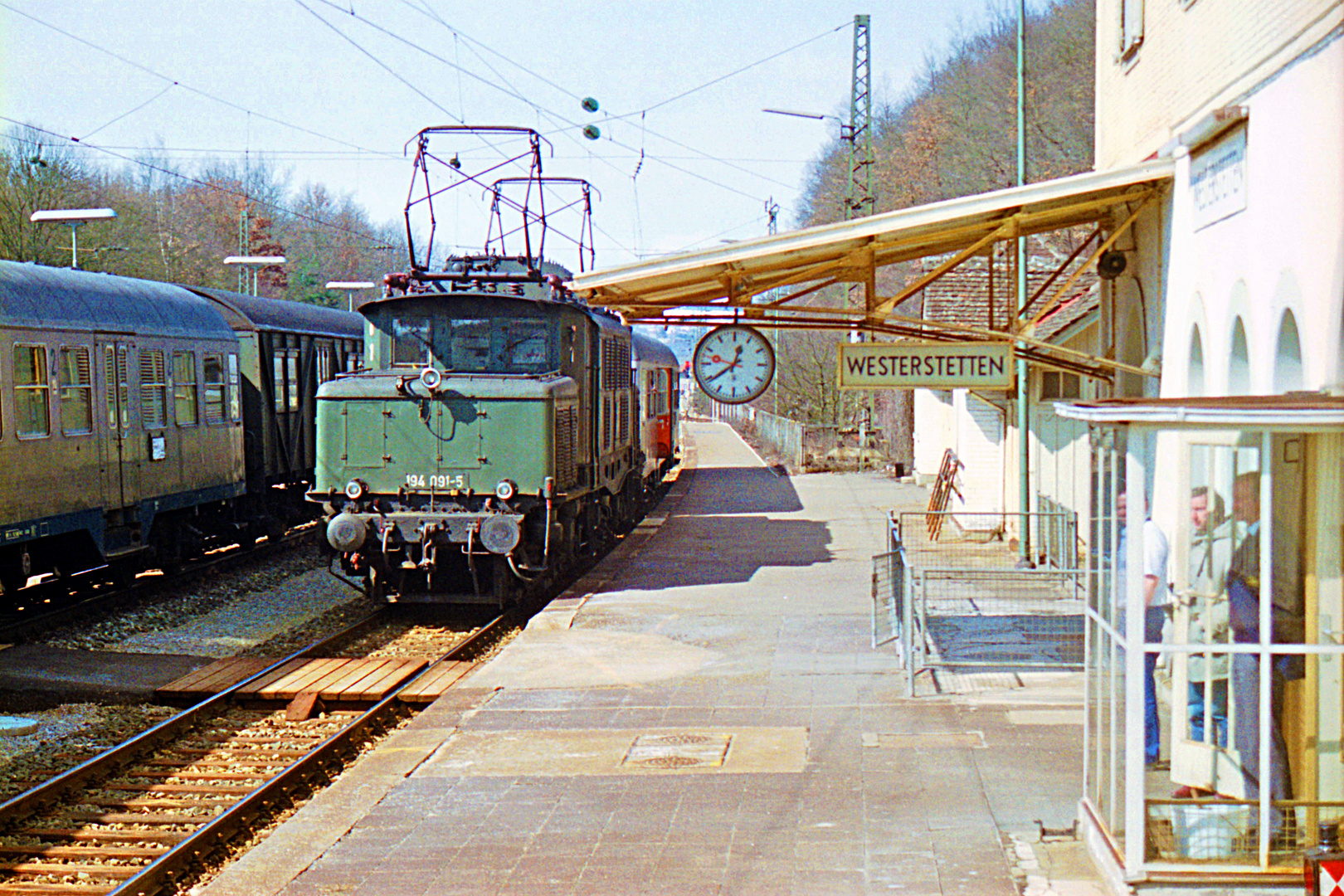 194 091 mit Silberling in Westerstetten