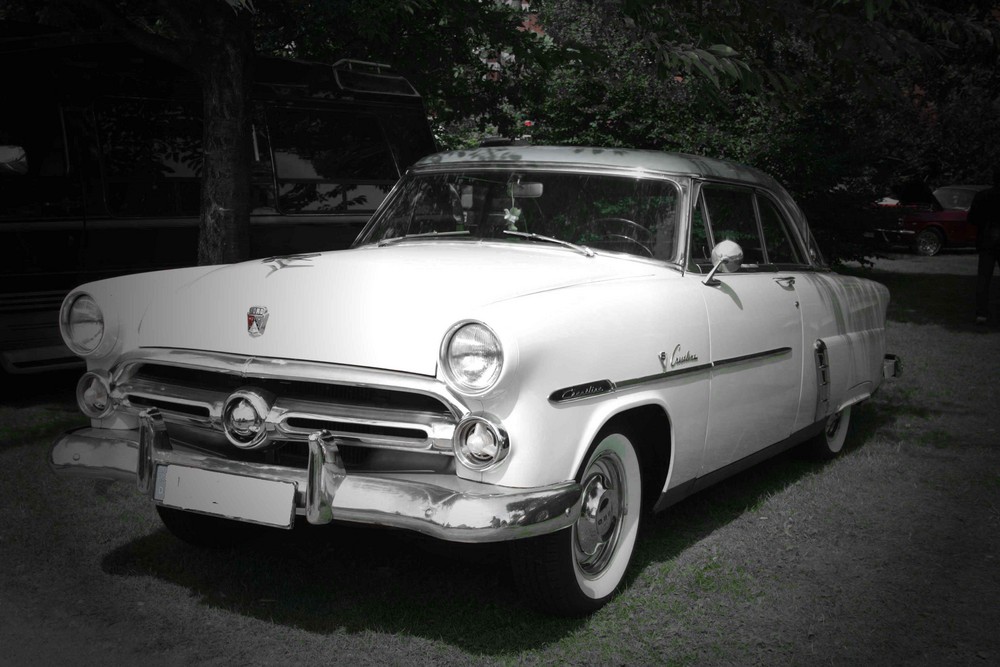 1954 Ford "Crestline Victoria" V6