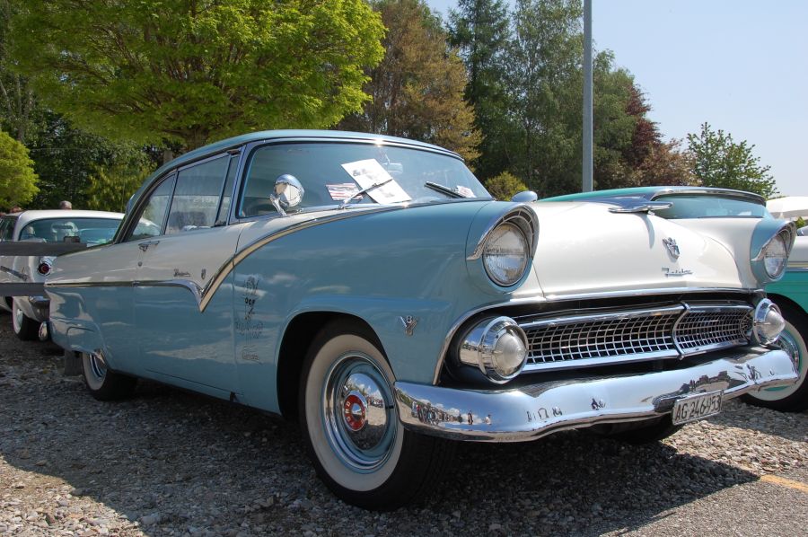 1955 Ford Fairlane