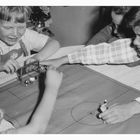 1958 - Tischfußball am Kindergeburtstag