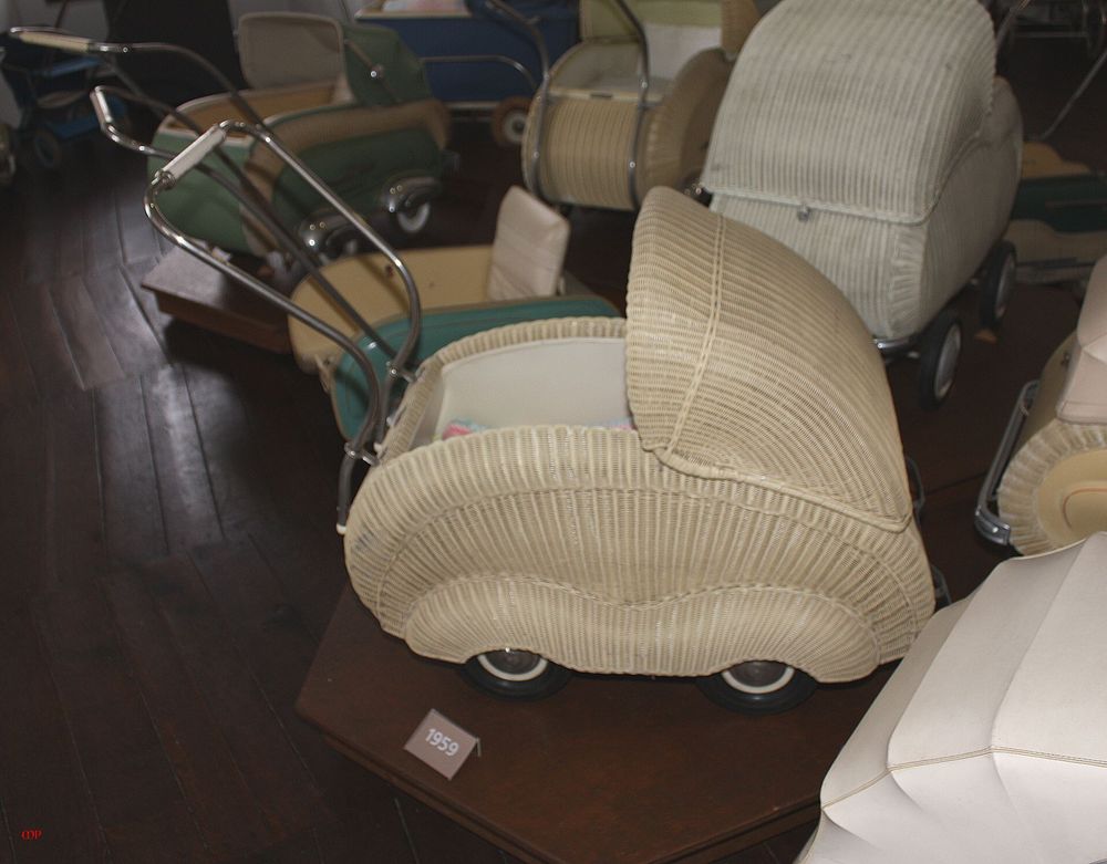 1959 - kamen die Luxuskarossen mit geflochtenem Design 