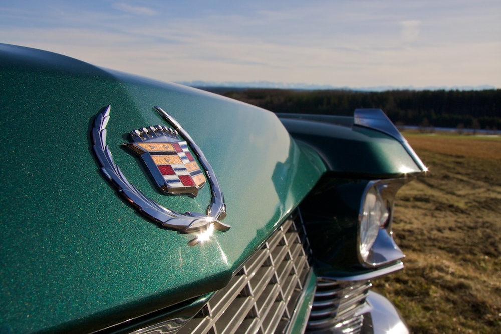 1964 Cadillac crest