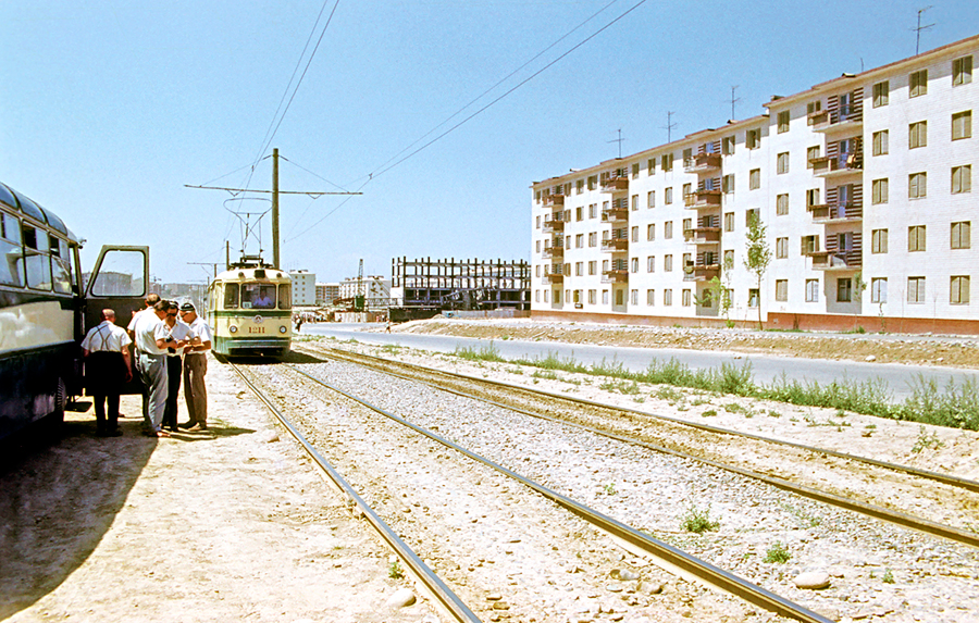 1968 Tashkent 7