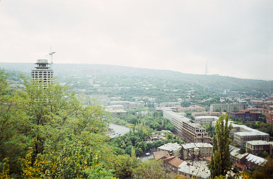 1975 Armenien 1