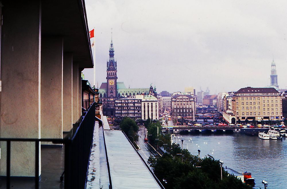 1978_DIA_ 02_42_Aussicht_Ballindamm_k_analog