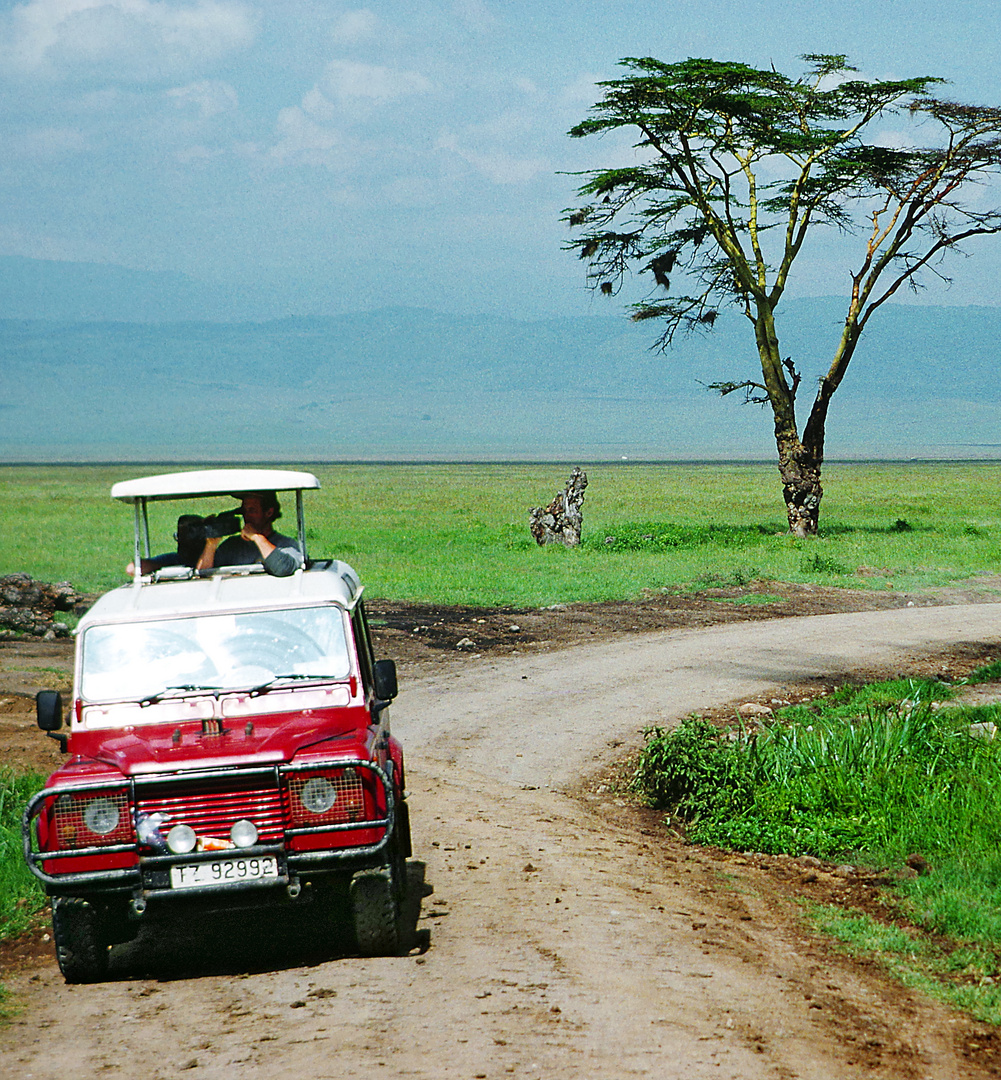 1993 Tanzania, Landrover, Kodachrome Dia digitalisiert